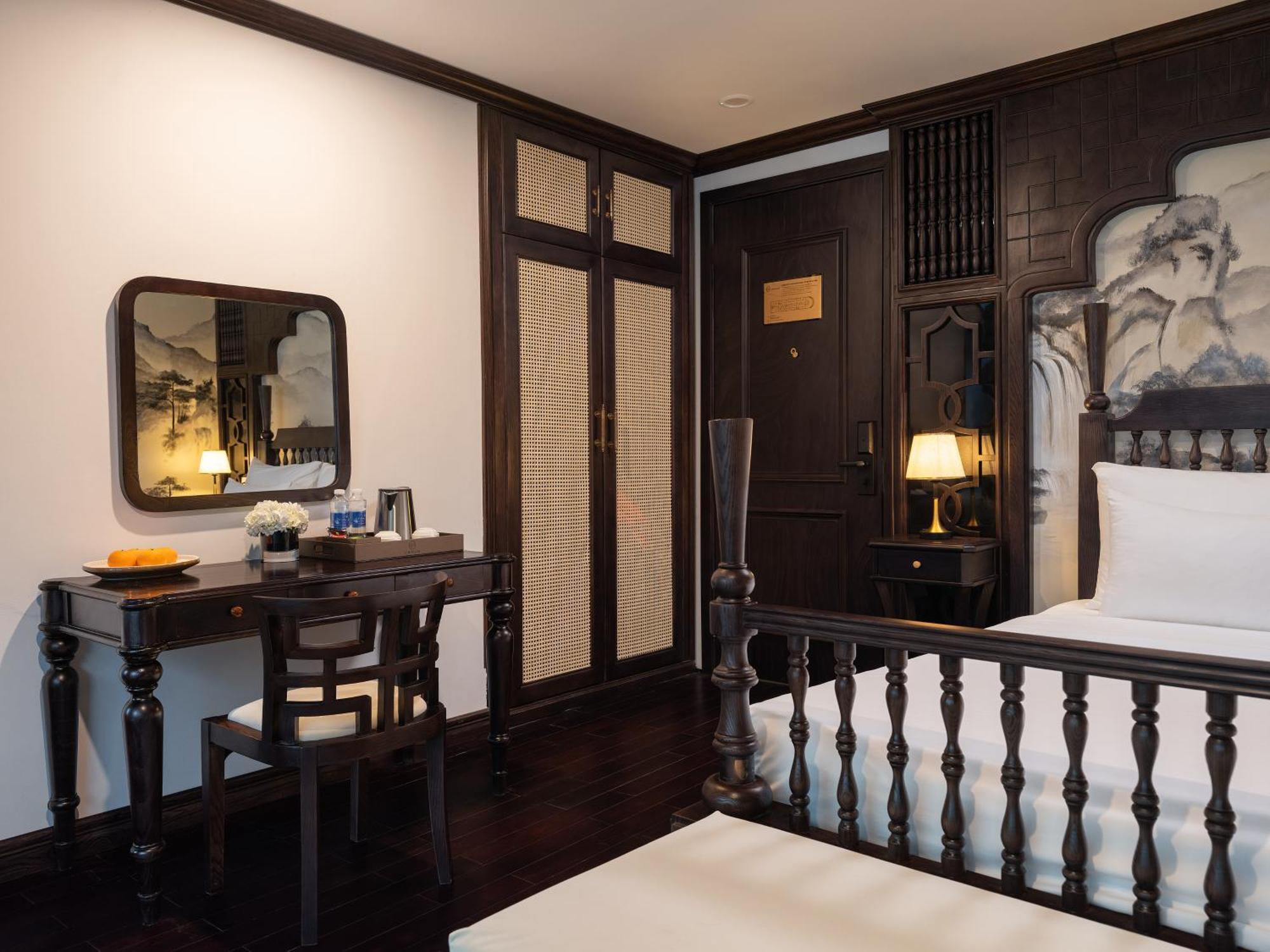 Era Premium Cruises Halong Hotel ฮาลอง ภายนอก รูปภาพ