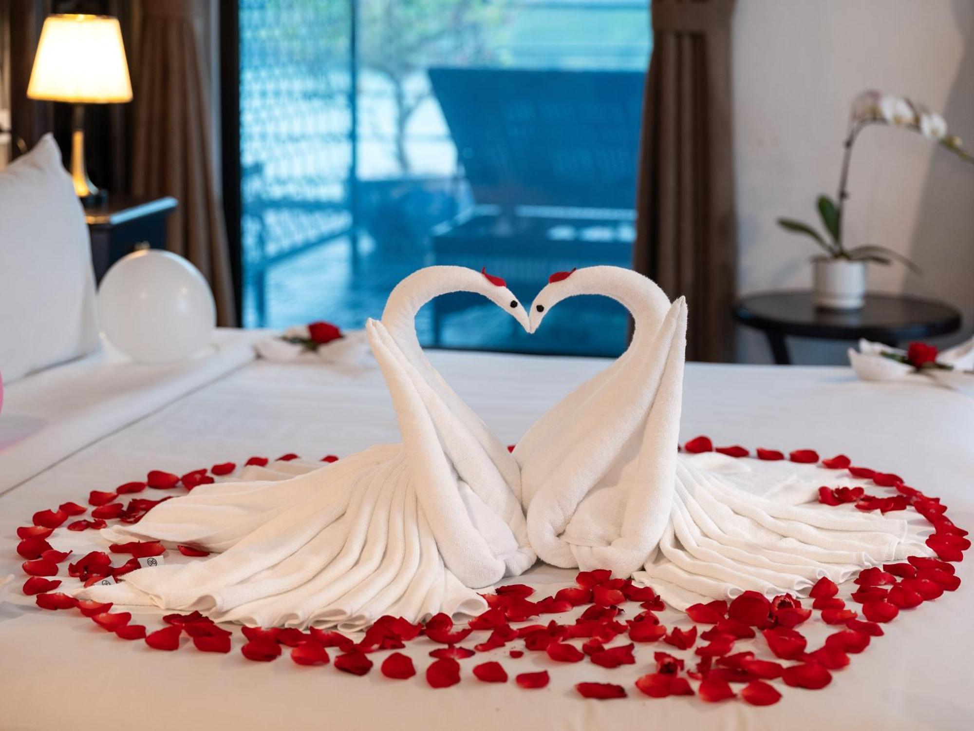 Era Premium Cruises Halong Hotel ฮาลอง ภายนอก รูปภาพ