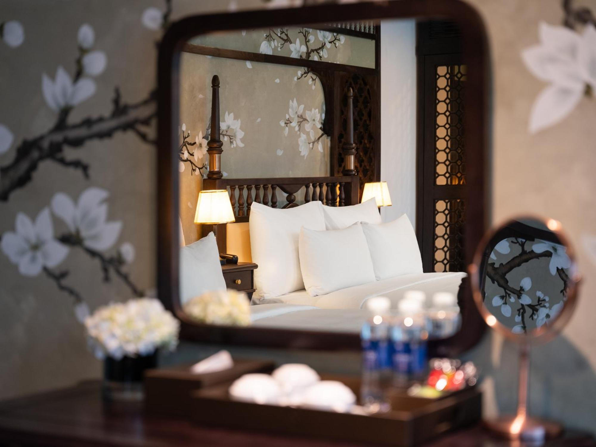 Era Premium Cruises Halong Hotel ฮาลอง ภายนอก รูปภาพ