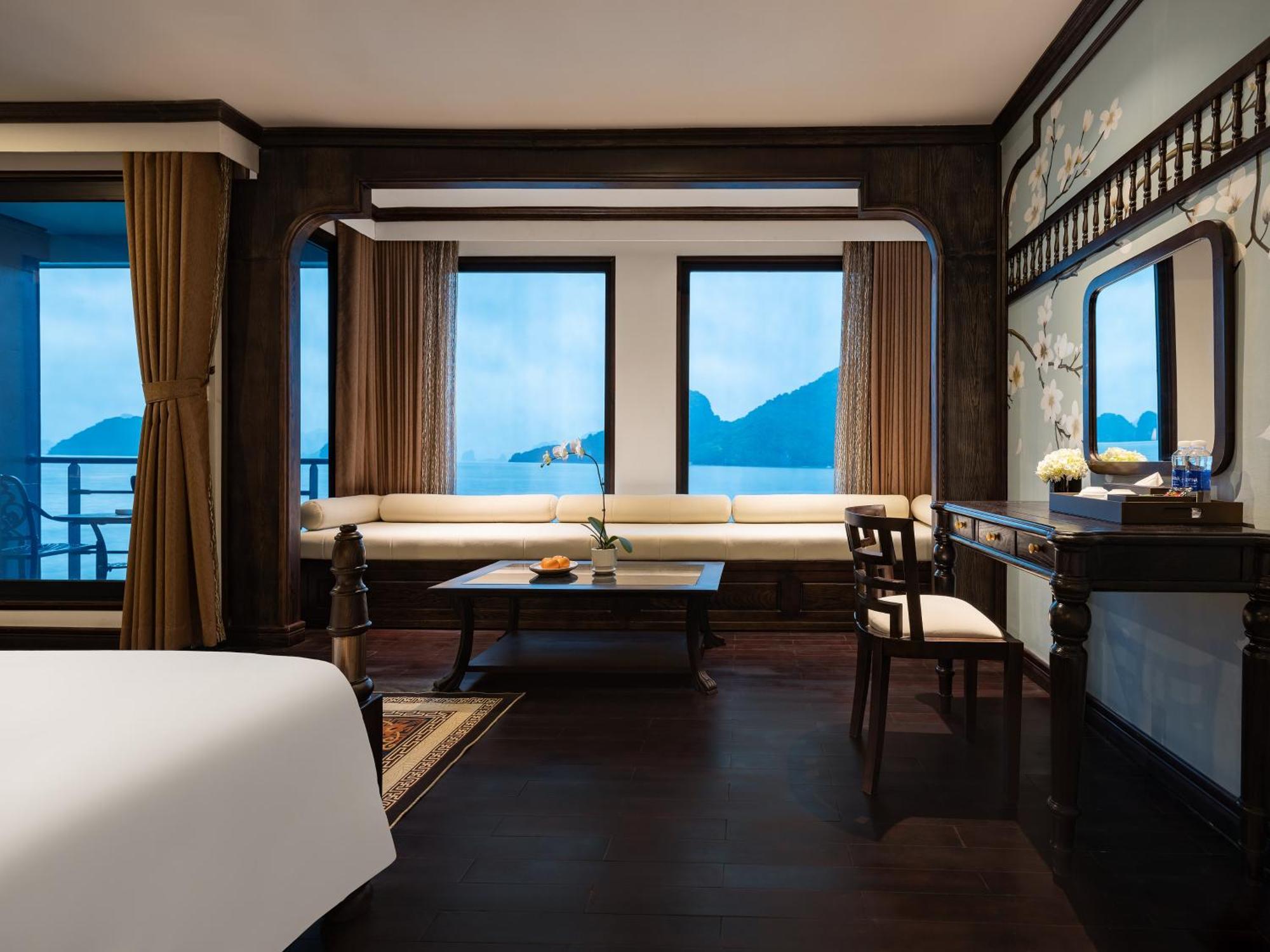 Era Premium Cruises Halong Hotel ฮาลอง ภายนอก รูปภาพ
